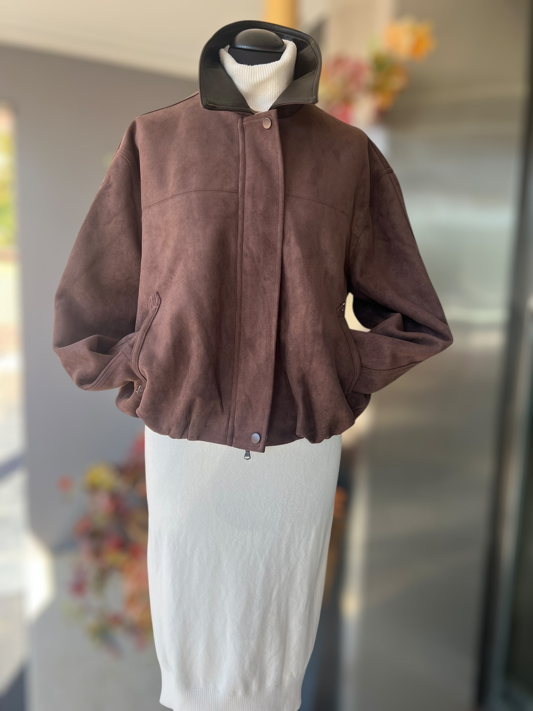 BOMBER OVER IN ALCANTARA