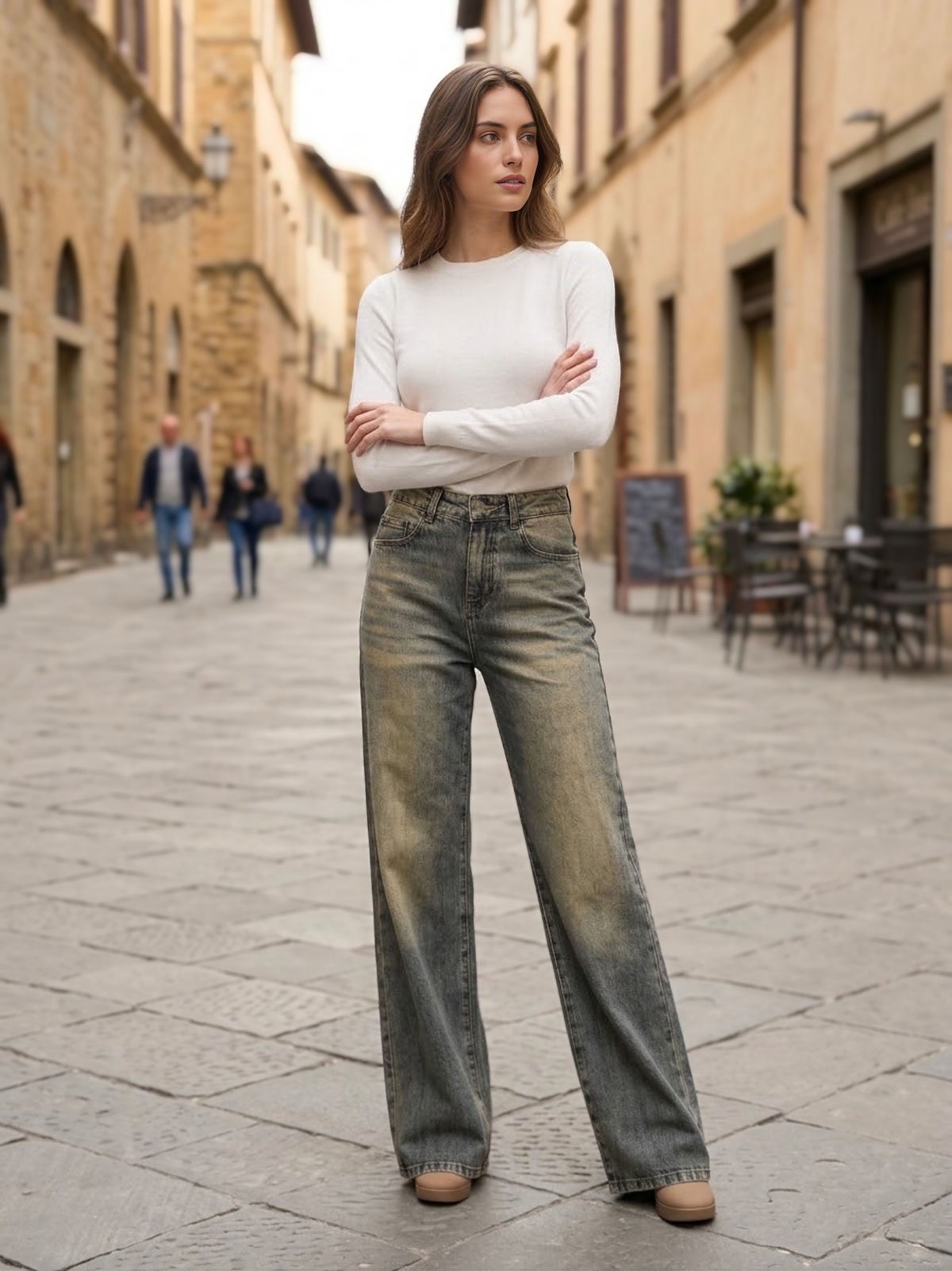 Jeans a palazzo elasticizzati a vita regolare con lavaggio vintage sfumato, vista frontale intera