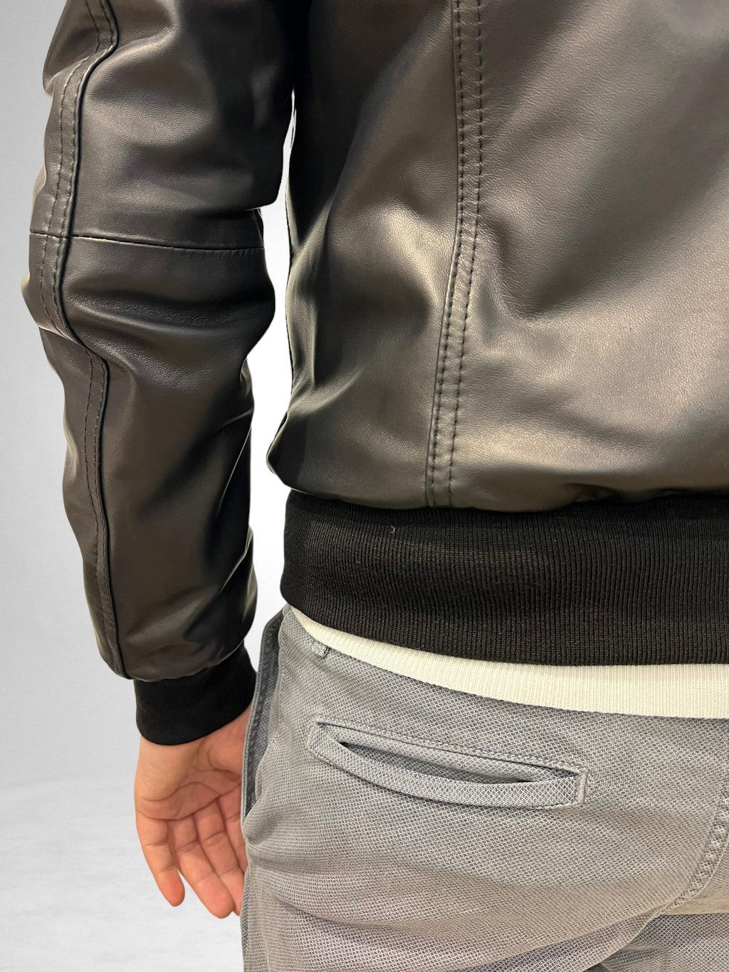 KLERIS- IL BOMBER MODERNO