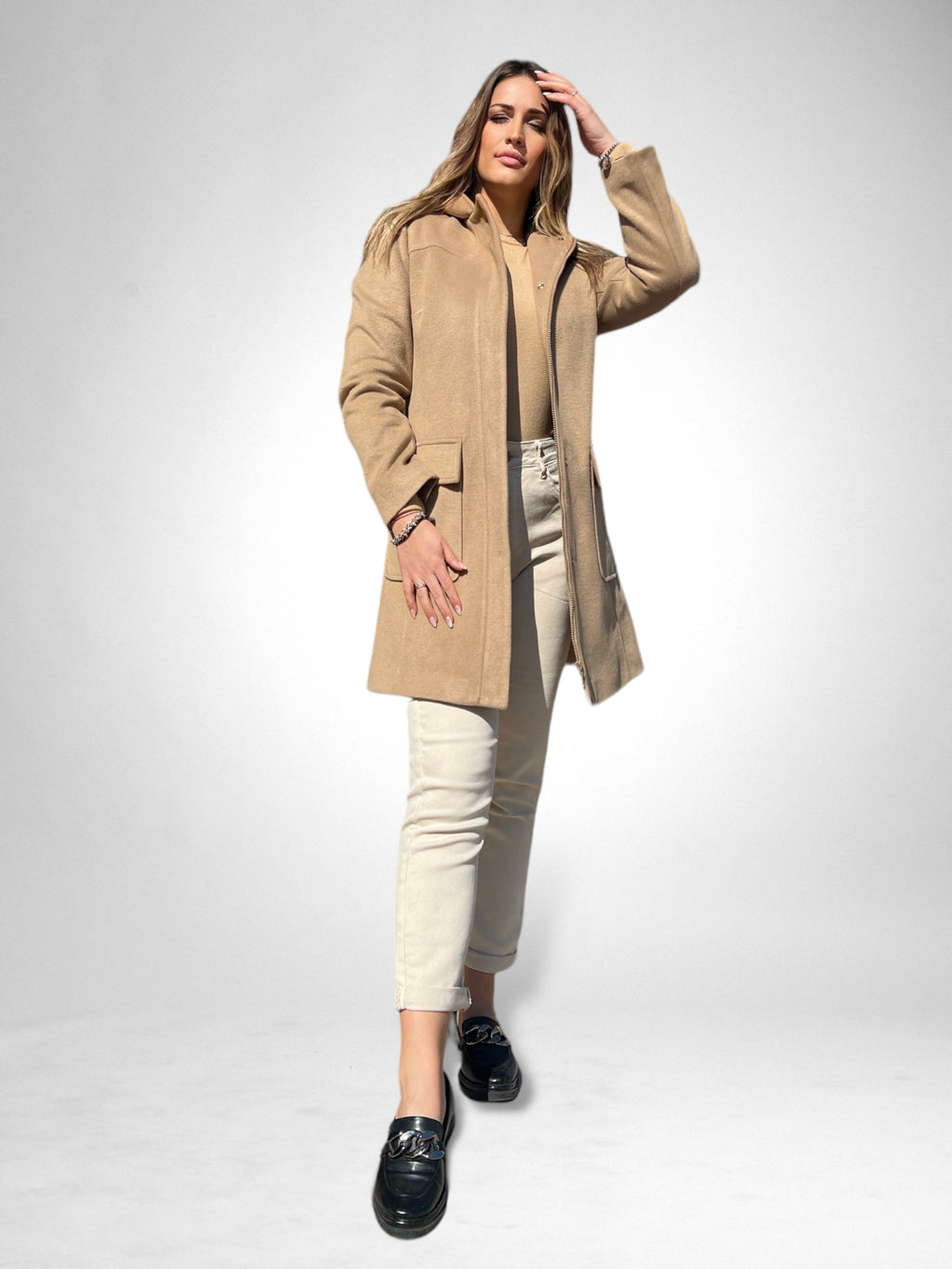 CAPPOTTO TESSUTO CON CAPPUCCIO