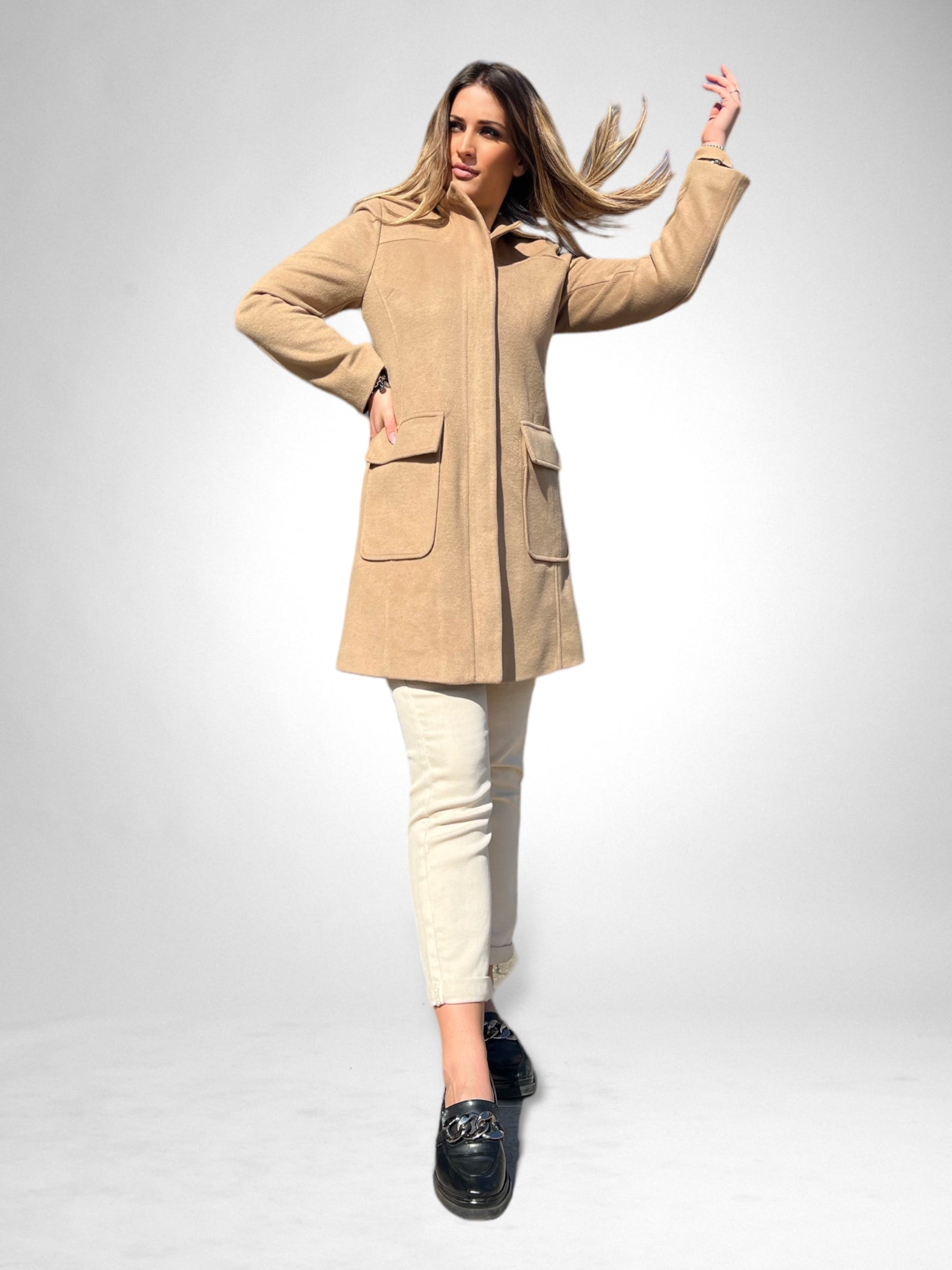 CAPPOTTO TESSUTO CON CAPPUCCIO