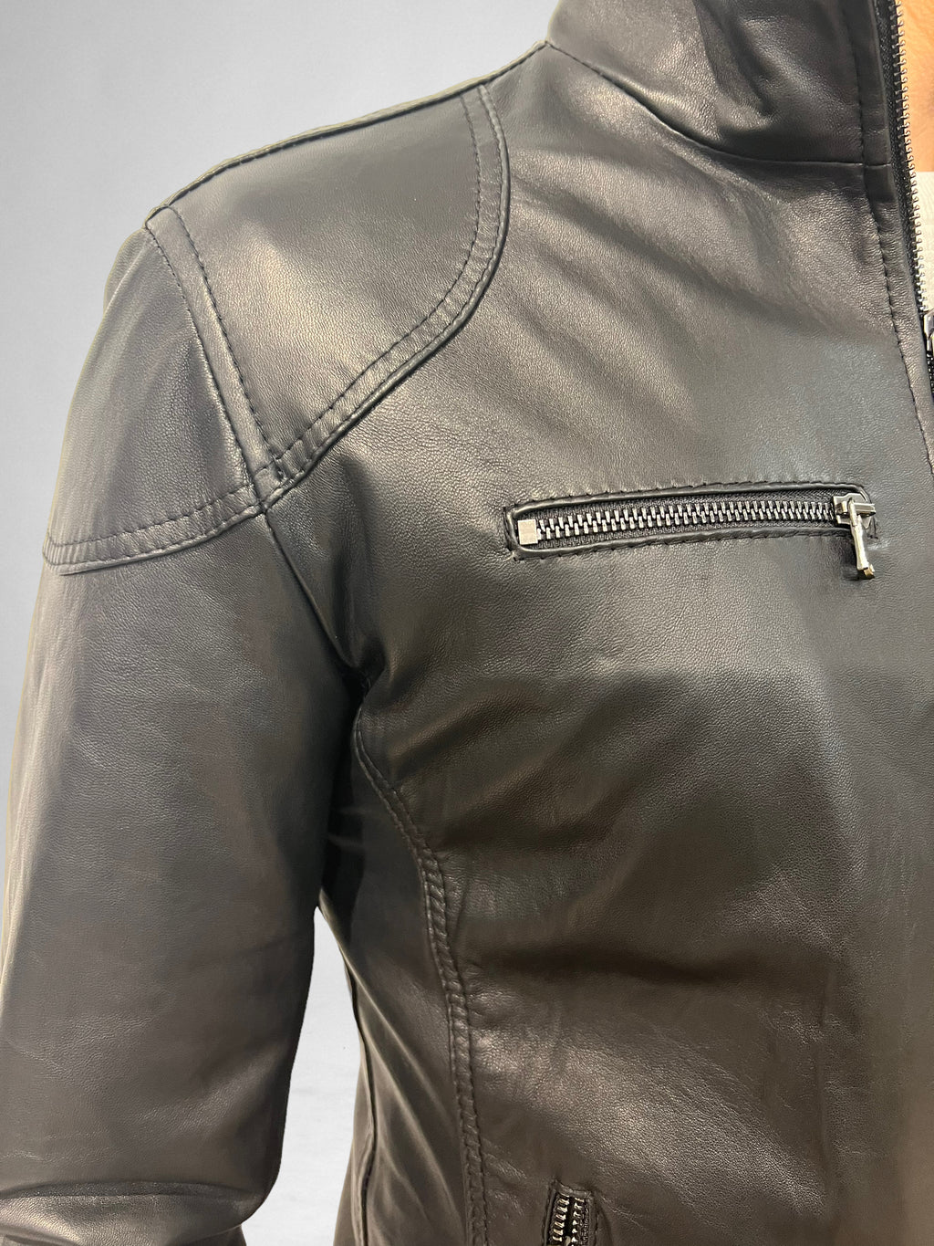 BRAD- IL BIKER VERSATILE